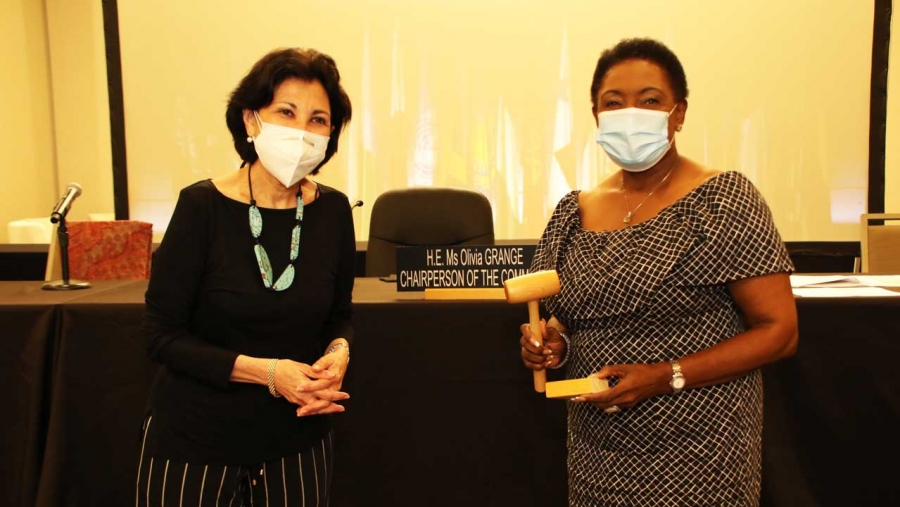 Minister of Culture, Gender, Entertainment and Culture, the Honourable Olivia Grange (right), receives the Chairperson&#039;s gavel from the Director and Representative of the UNESCO Cluster Office for the Caribbean Dr. Saadia Sanchez.  Minister Grange will chair the meeting of the Intergovernmental Committee for Safeguarding Intangible Cultural Heritage from December 14-19, 2020.